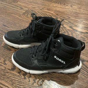 Sorel Explorer II Waterproof Sneaker - Size 8 - Black